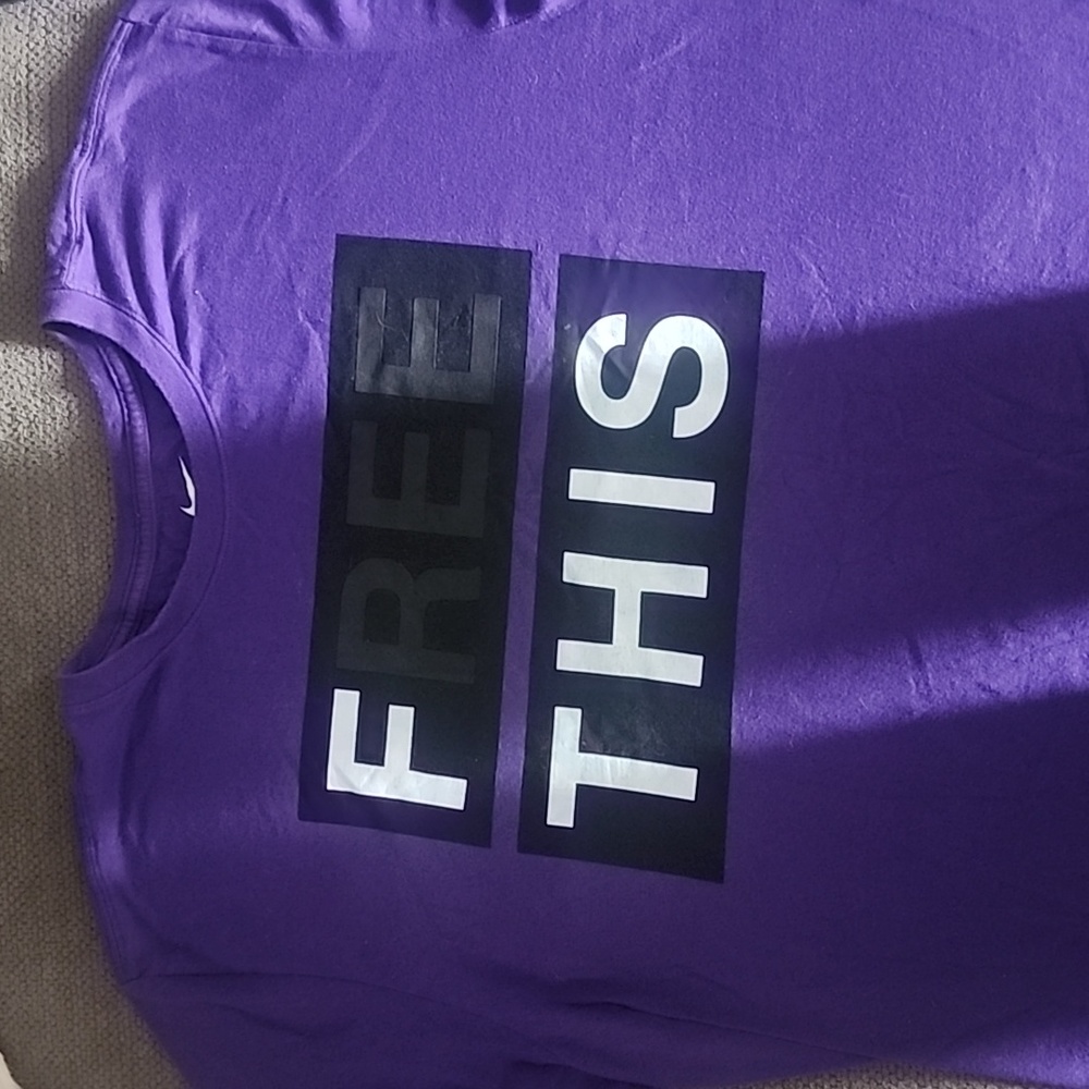 Nike t shirt